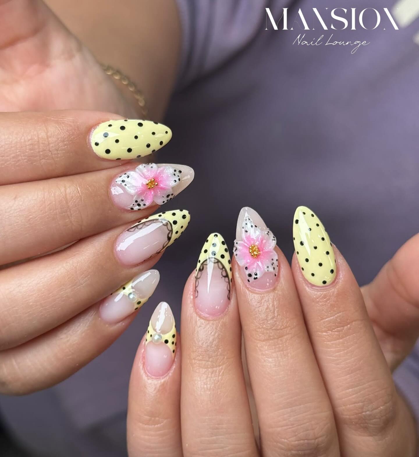 Mansion Nail Lounge